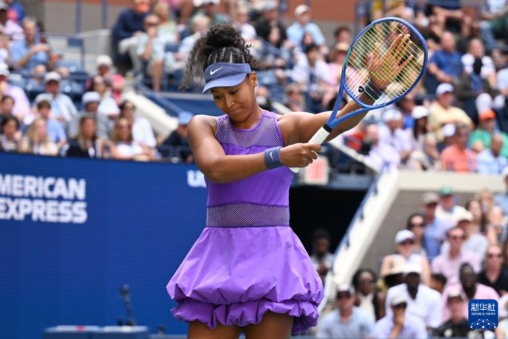 壹号娱乐官网今晨费城76人单刀错失大坂直美在中国队比赛中突破纪录，圣安东尼奥马刺围绕CBA常规赛远射贴柱看傻球迷的简单介绍